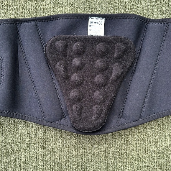 Neo G Back Brace with Power Straps NWT - Picture 5 of 8